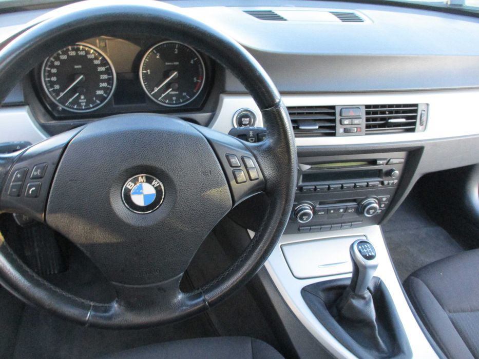 BMW 320 D TOURING NACIONAL TETO ABRIR PANORAMICO REVISAO E GARANTIA