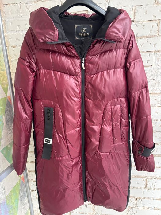 Зимовий пуховик жіночий