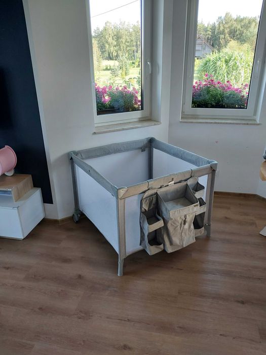 Topmark Kojec Dla Dziecka Łóżeczko Turystyczne Kwadratowe 1m x 1m