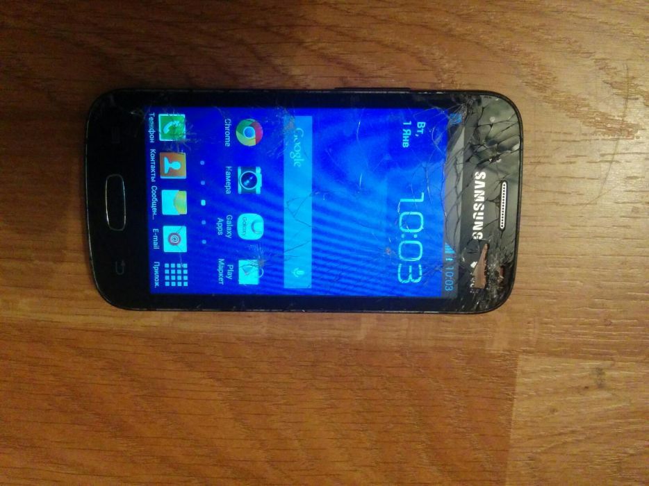 Смартфон Samsung Galaxy GT-S7262