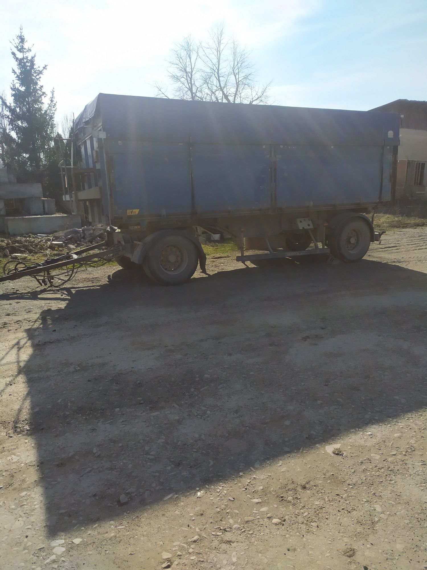 Продам причіп самоскид