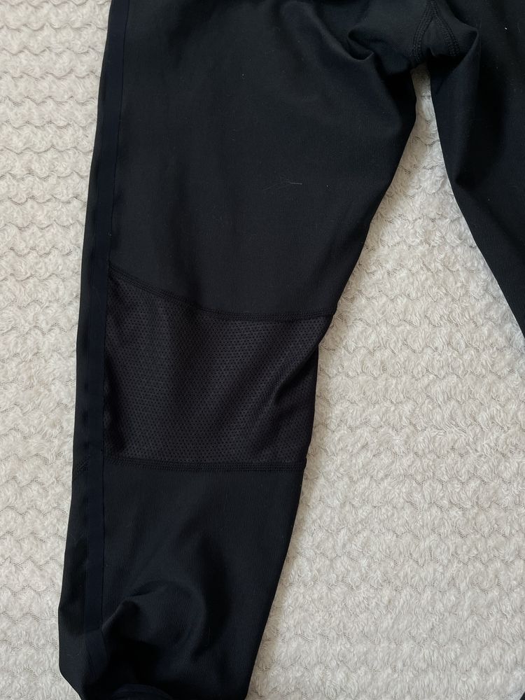 Legginsy sportowe Nike