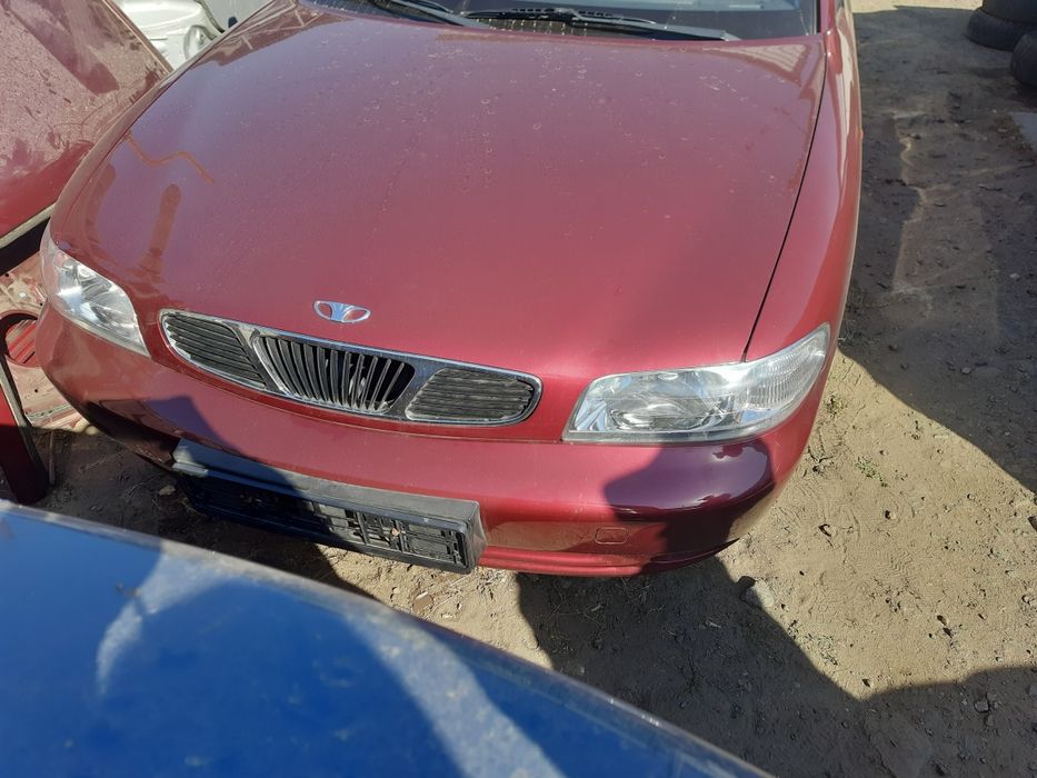 В разборе Daewoo Nubira 1 . - 2.