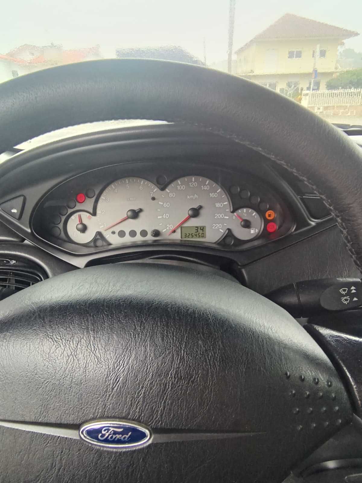 Ford Focus 1.8 tddi