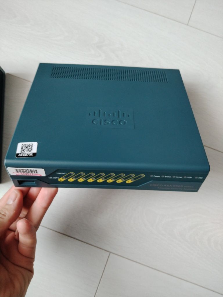 Маршрутизатор Cisco ASA 5505 series
