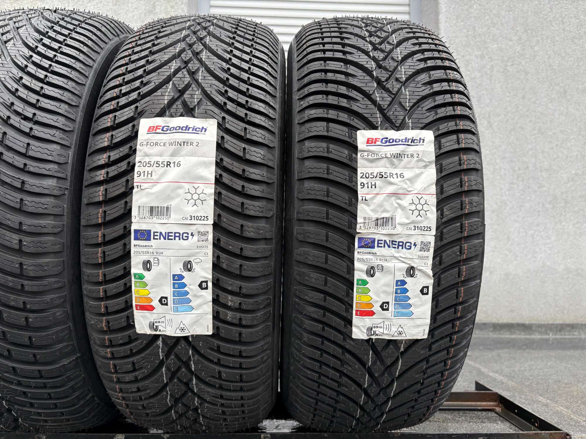 x2 zima nowe 205/55R16 BfGoodrich G-FORCE Winter2 91H D,B,69db PREMIUM