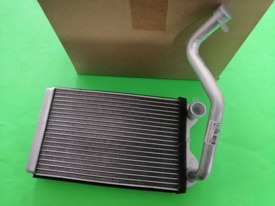 Radiador da sofagem Toyota Hilux LN85 NOVO