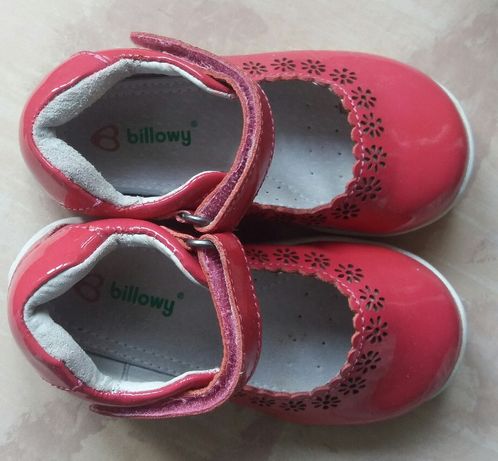 Sapatos rosa/verniz da marca Billowy, tamanho 22