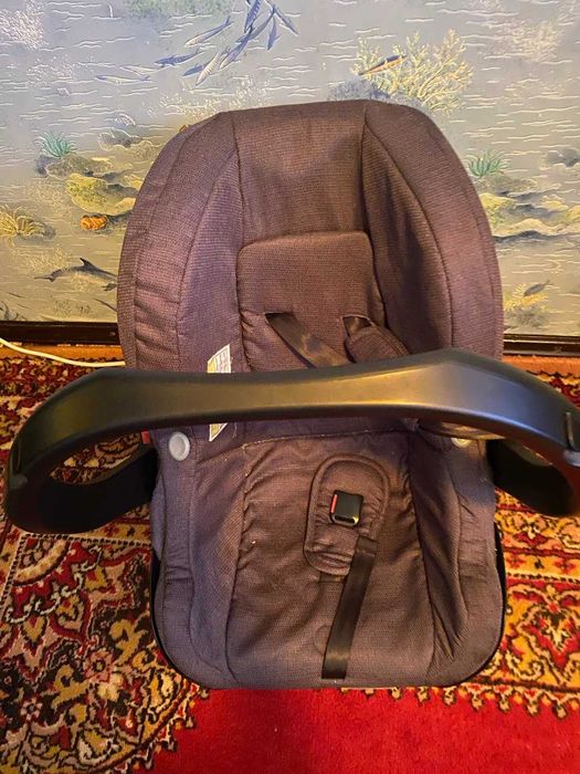 Продам детскую коляску