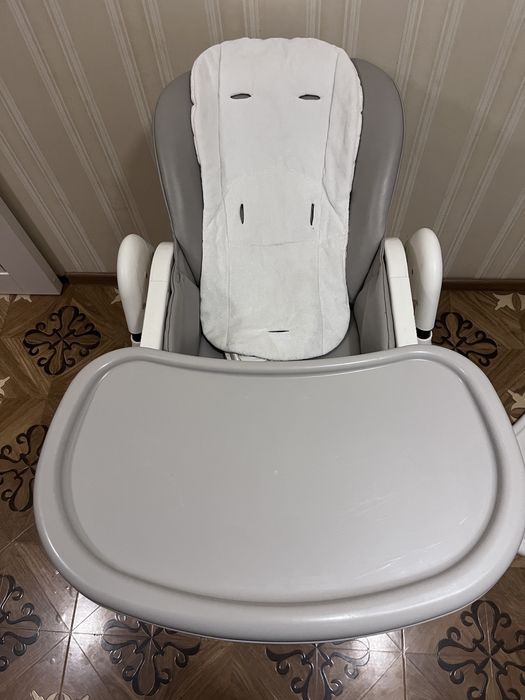 Стільчик крісло для годування Carrello + подарунок