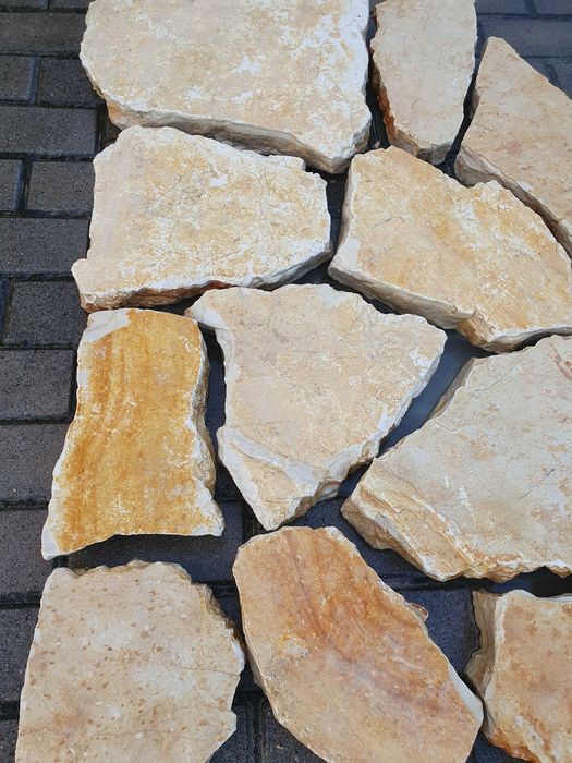 Kamien chodnikowy naturalny