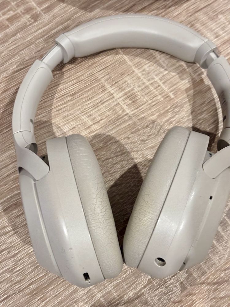 Навушники Sony WH-1000XM4