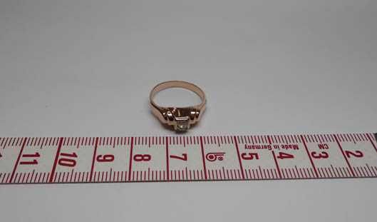 Złoty pierścionek z diamentem stary szlif 0,13 ct. Węgry.