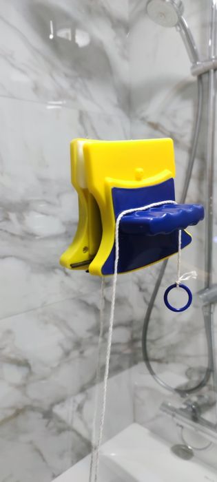 Магнитная щётка для мытья окон со страховкой  Glass Wiper