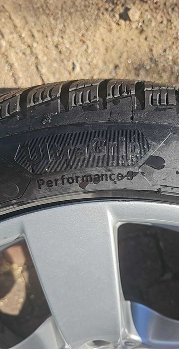 Koła zimowe 5x120 r17 Goodyear Ultragrip Performance 3 225/45/17; 2024
