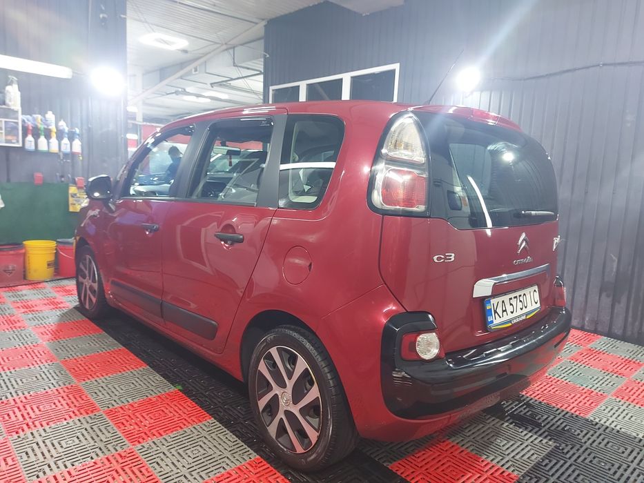 Citroen c3 Picasso бенз 1.4л 2013р