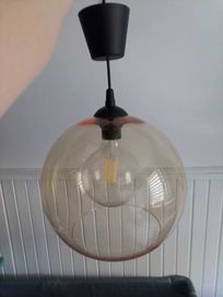 Lampa szklana okrągła duża wisząca z dużą żarówka w komplecie