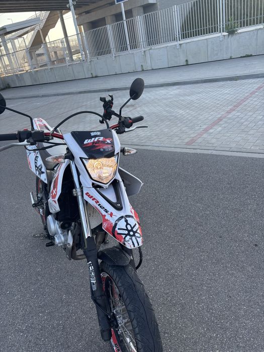 Yamaha wr125 supermoto