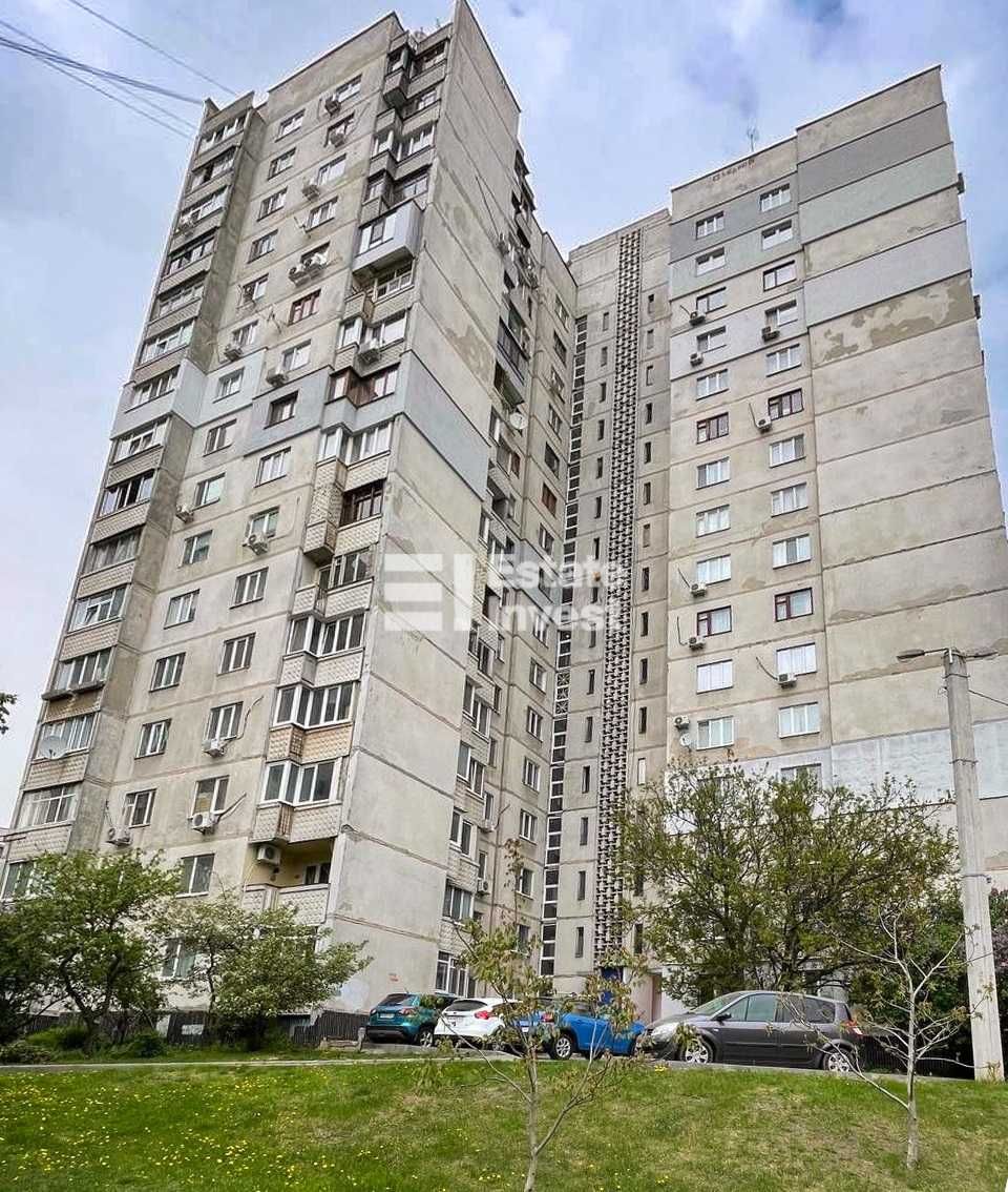 Продажа 1к 38м2 улучшенная метро 23 Августа