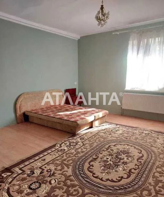 Продам дом для 2 семей в центре села Прилиманское