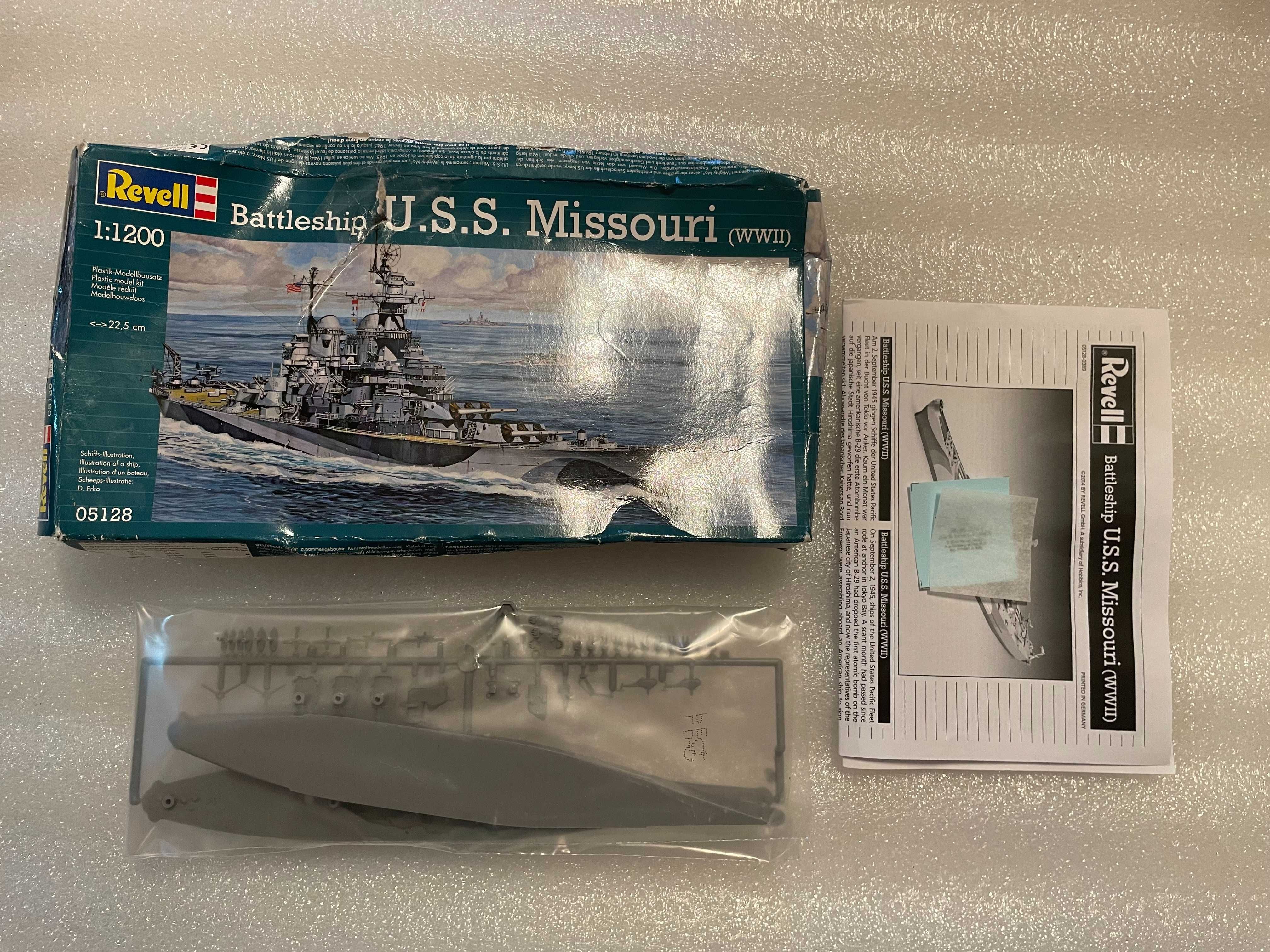 Revell 05128 Model statku Battleship U.S.S. Missouri w skali 1:1200