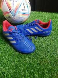 Buty Adidas Predator 19.4 TF Jr CM8556 halówki, turfy rozm.38