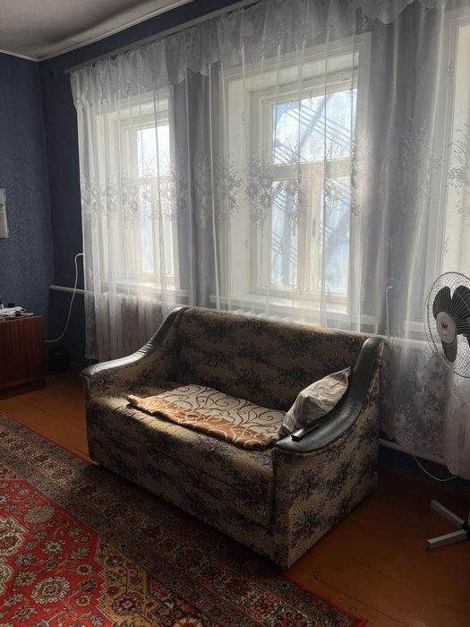 Продам дуже гарний та затишній  будинок у Новій Водолазі