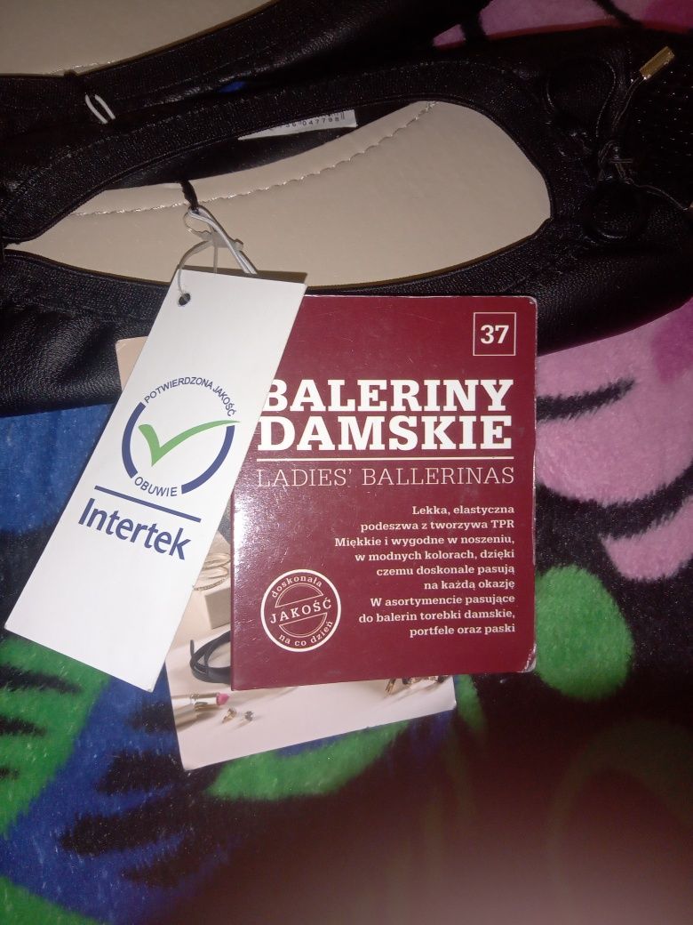 Nowe buty balerinki
