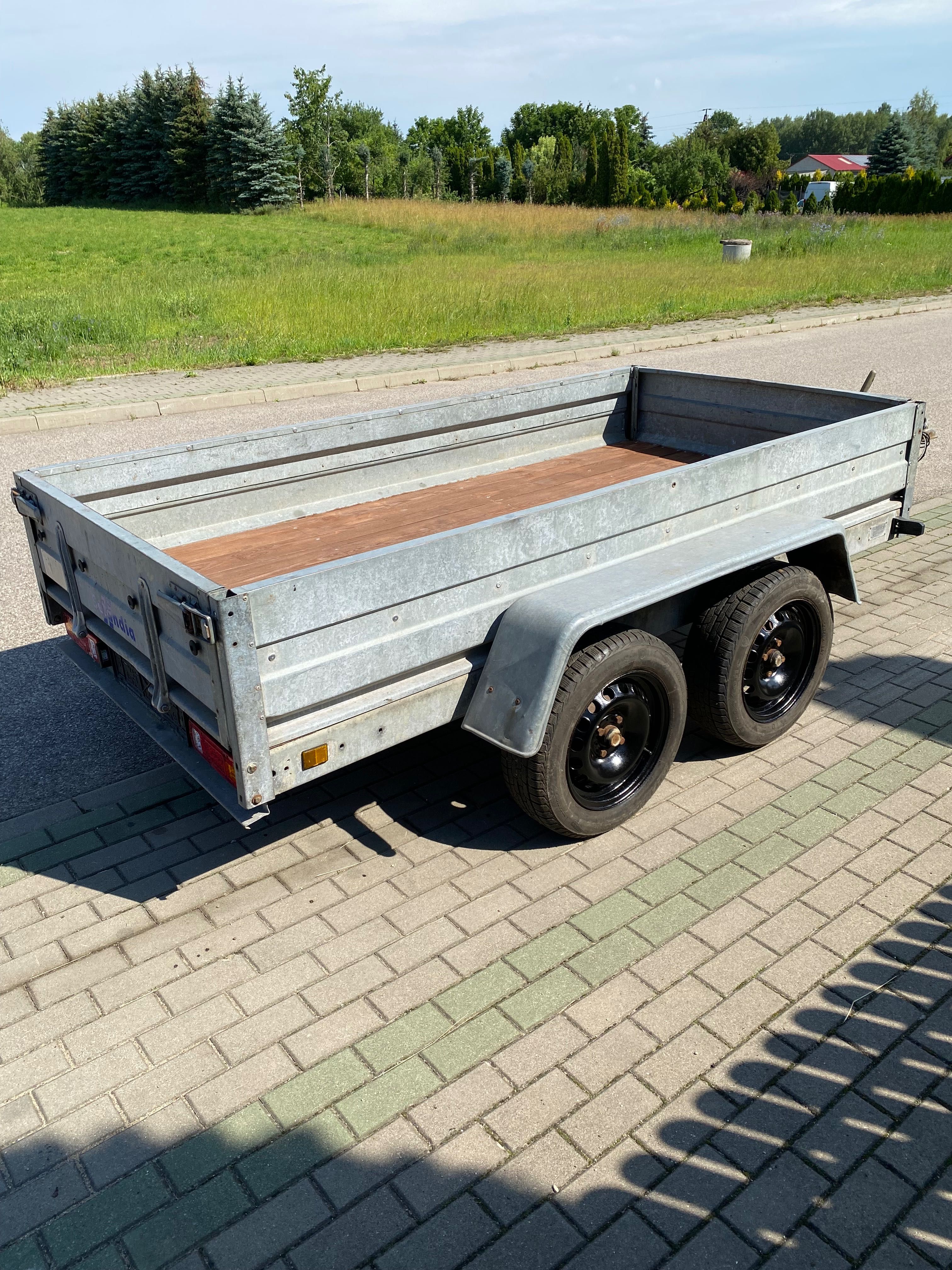 Przyczepka samochodowa Selandia 1400kg