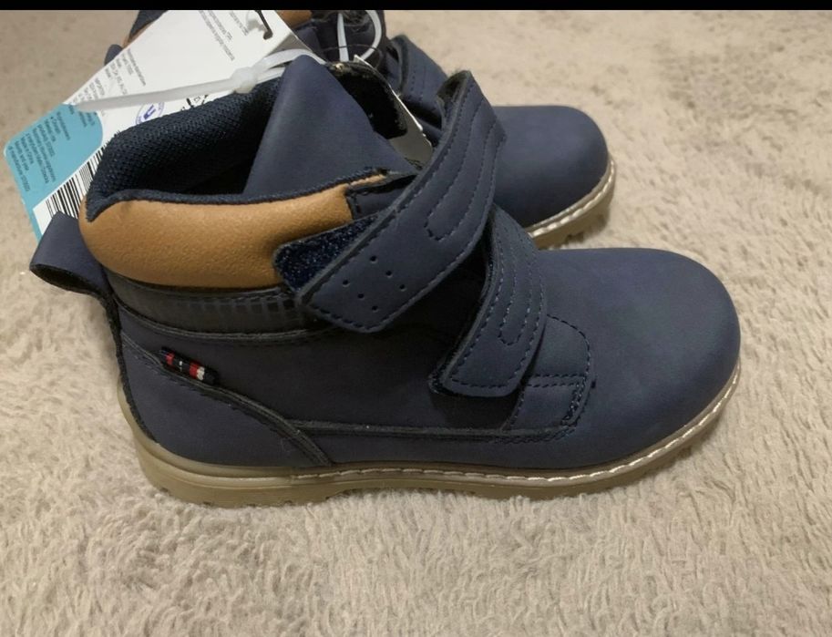 Buty na jesień, zimę Young style 29