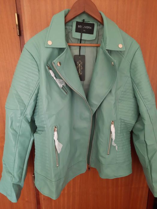 Casaco em pele PU para mulher