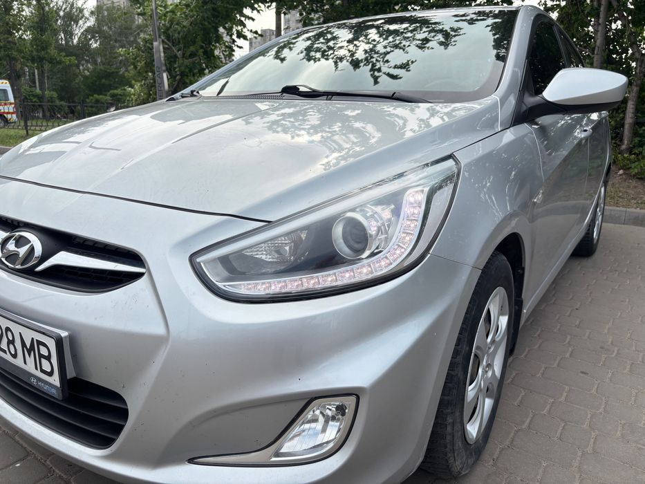 Hyundai accent comfort+