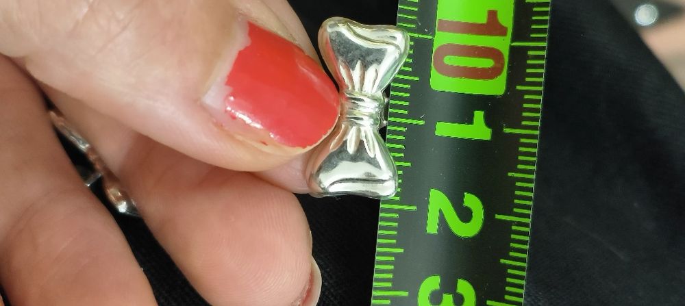 Brincos laço em prata