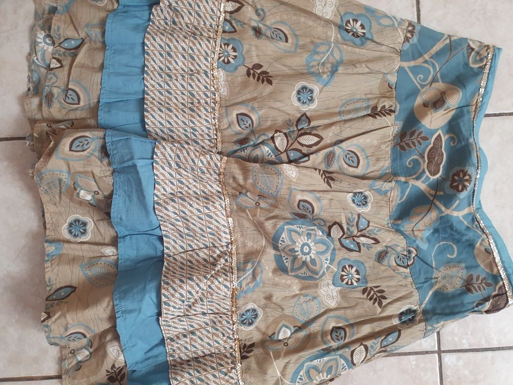 Kolorowa  spódnica  z bawełny rozmiar M z Georga
