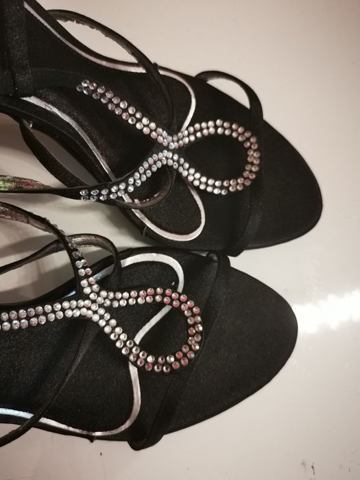 sapatos sandálias salto alto 37