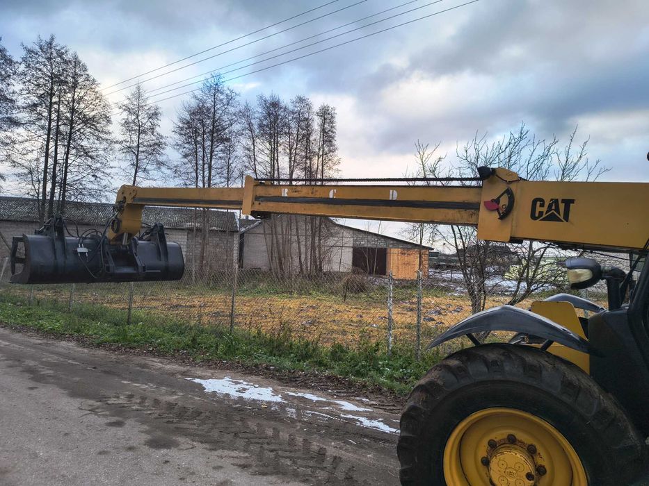 Ładowarka teleskopowa Caterpillar TH340B