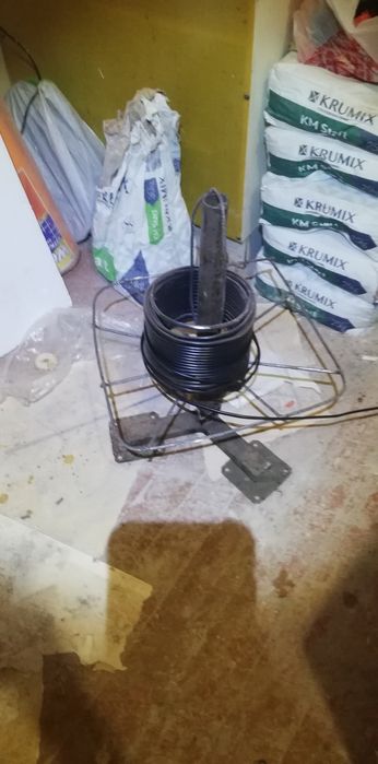 Розмотка для кабеля, труби