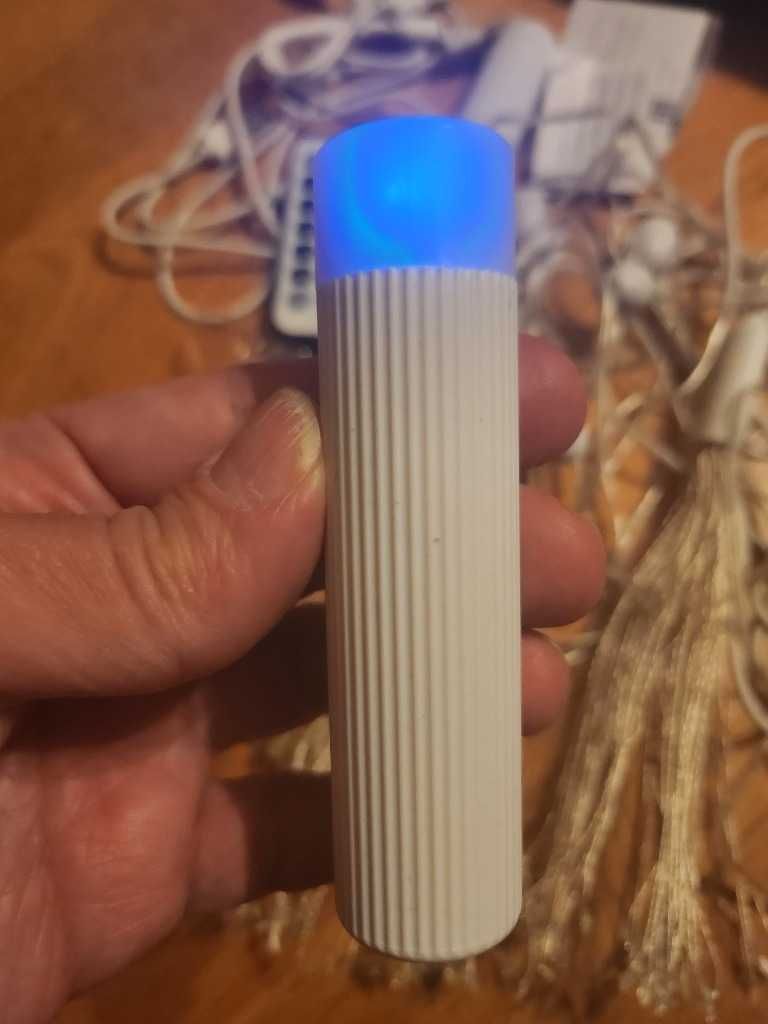 Girlanda LED KOLOR 4 Fajerwerki USB 2xLi-Ion Pilot