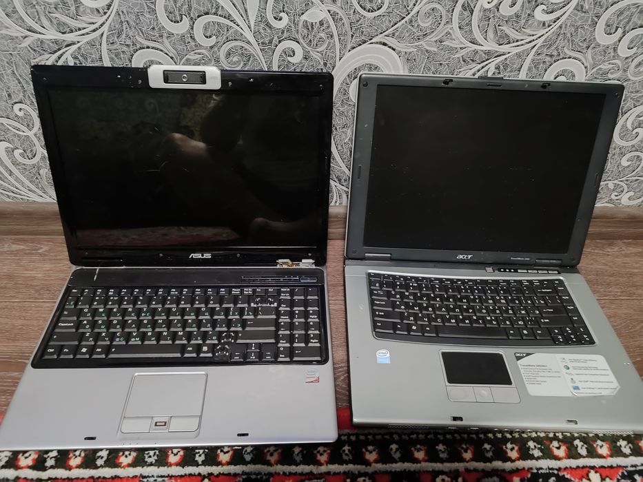 Два ноутбука Asus и acer цена за два