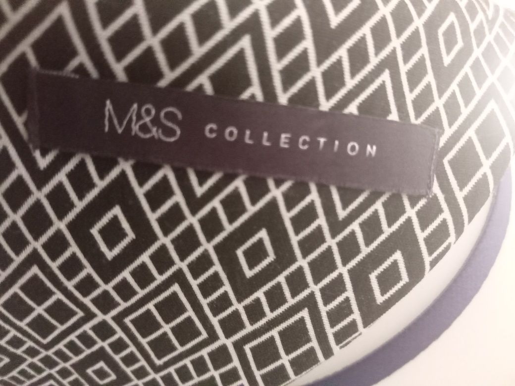 Sukienka M&S czarno-biała r.M na podszewce kontrafałda