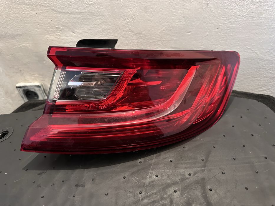 Фанар Задній Renault Megane 4