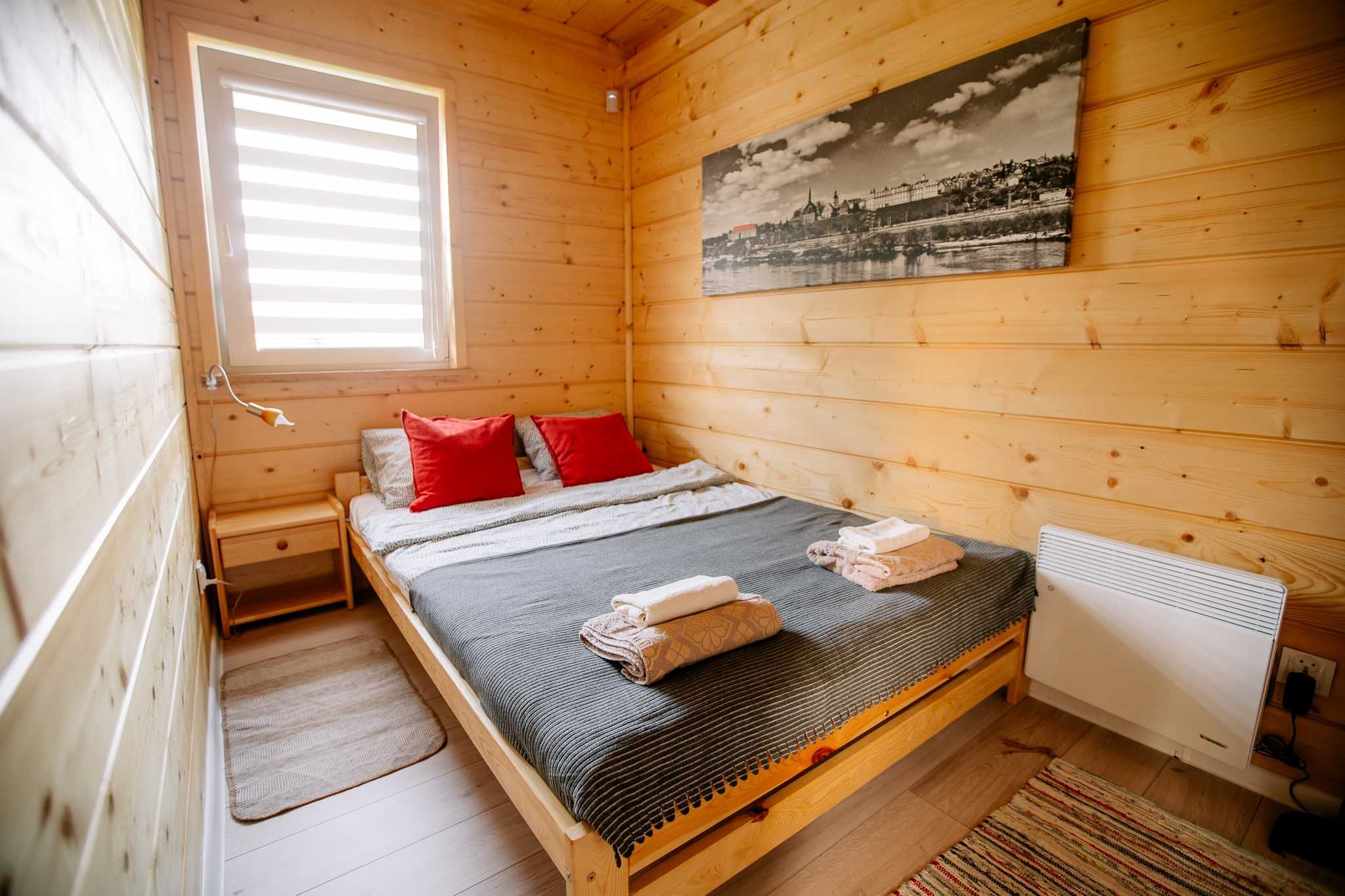 SanDomek :) drewniany domek :) wynajem, noclegi, Jacuzzi,sauna