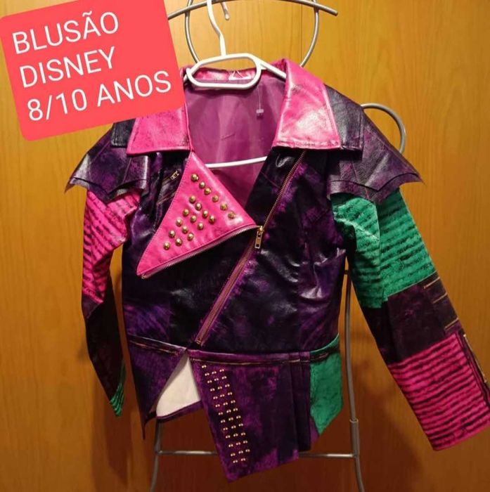 Blusão da Disney  8/10.anos 15 EUROS.Saia da desigual 10/13 anos