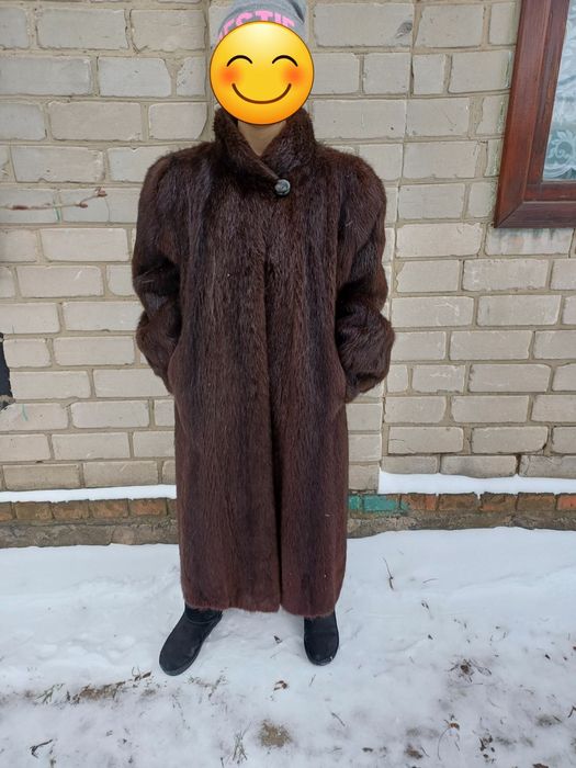 Продам шубу в ідеальному стані стані.
