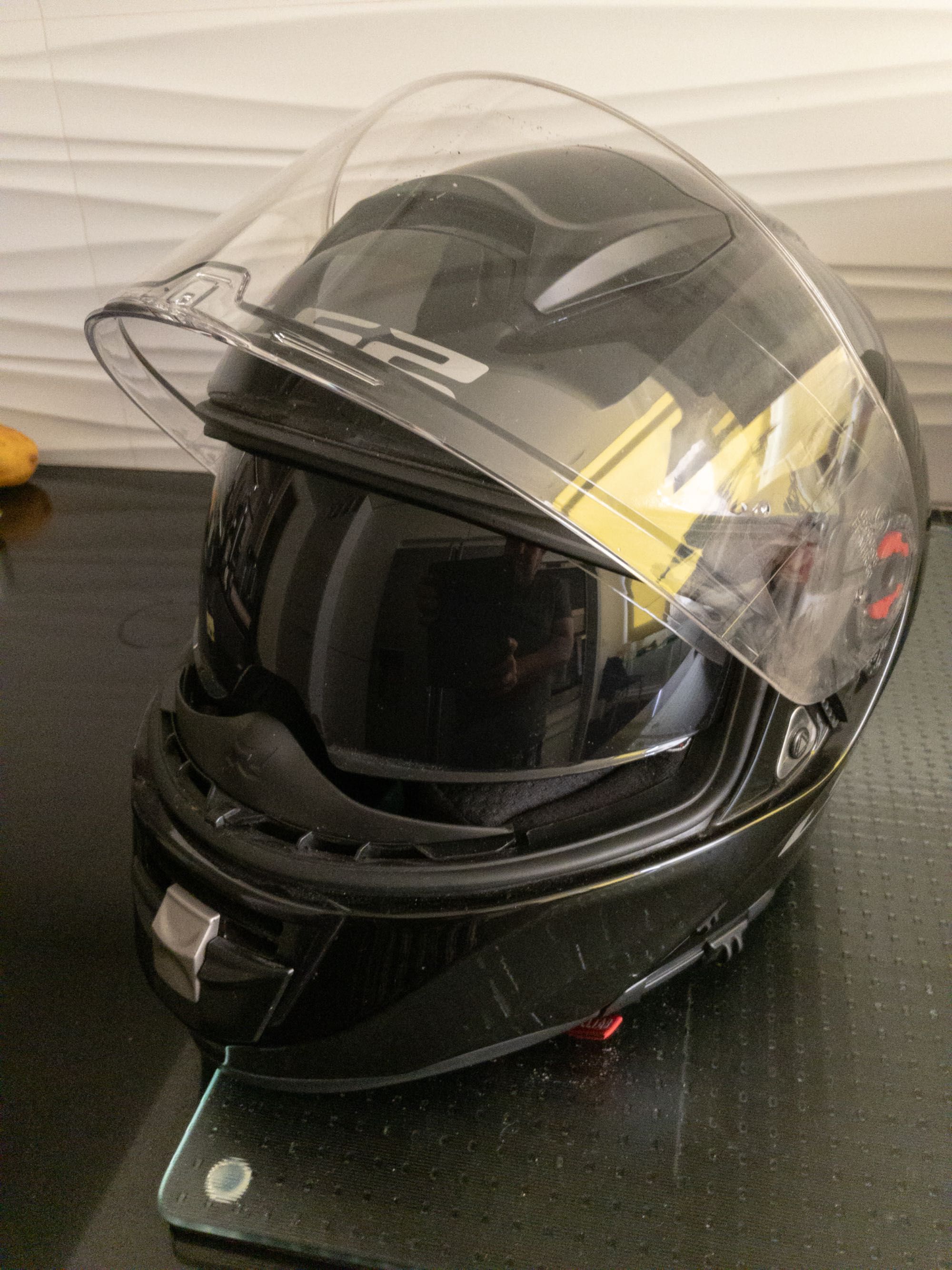 Capacete mota LS2 VECTOR.M. Como Novo. Não uso. Em mão, Lisboa.