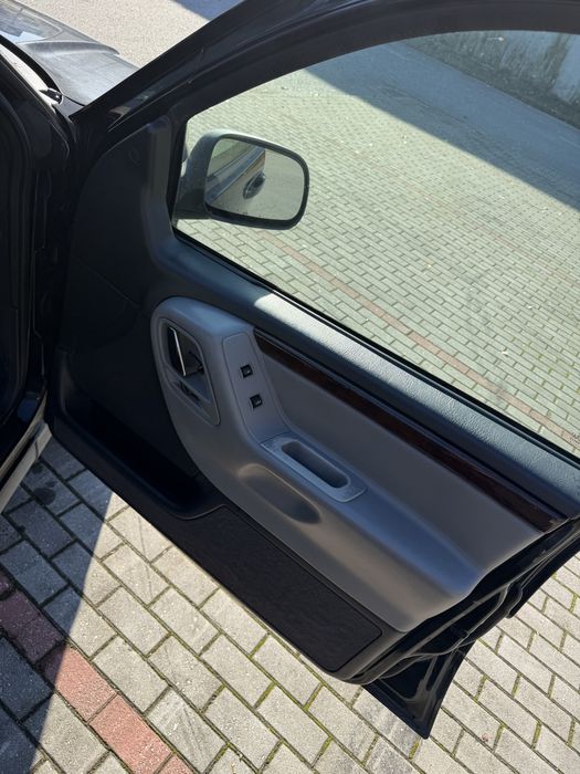 Cherokee 2.7CRD Overland