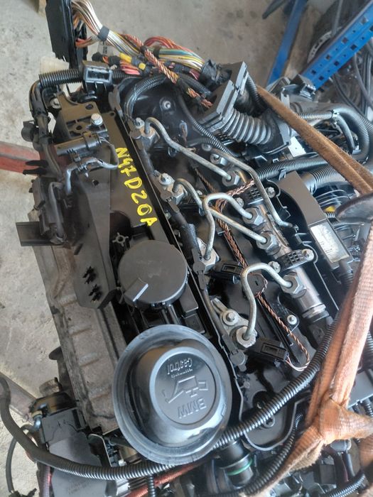 Motor bmw 143cv N47d20A