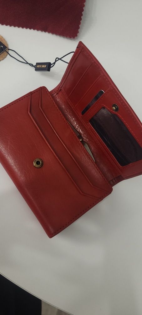 NOWY portfel WITTCHEN czerwony z metką