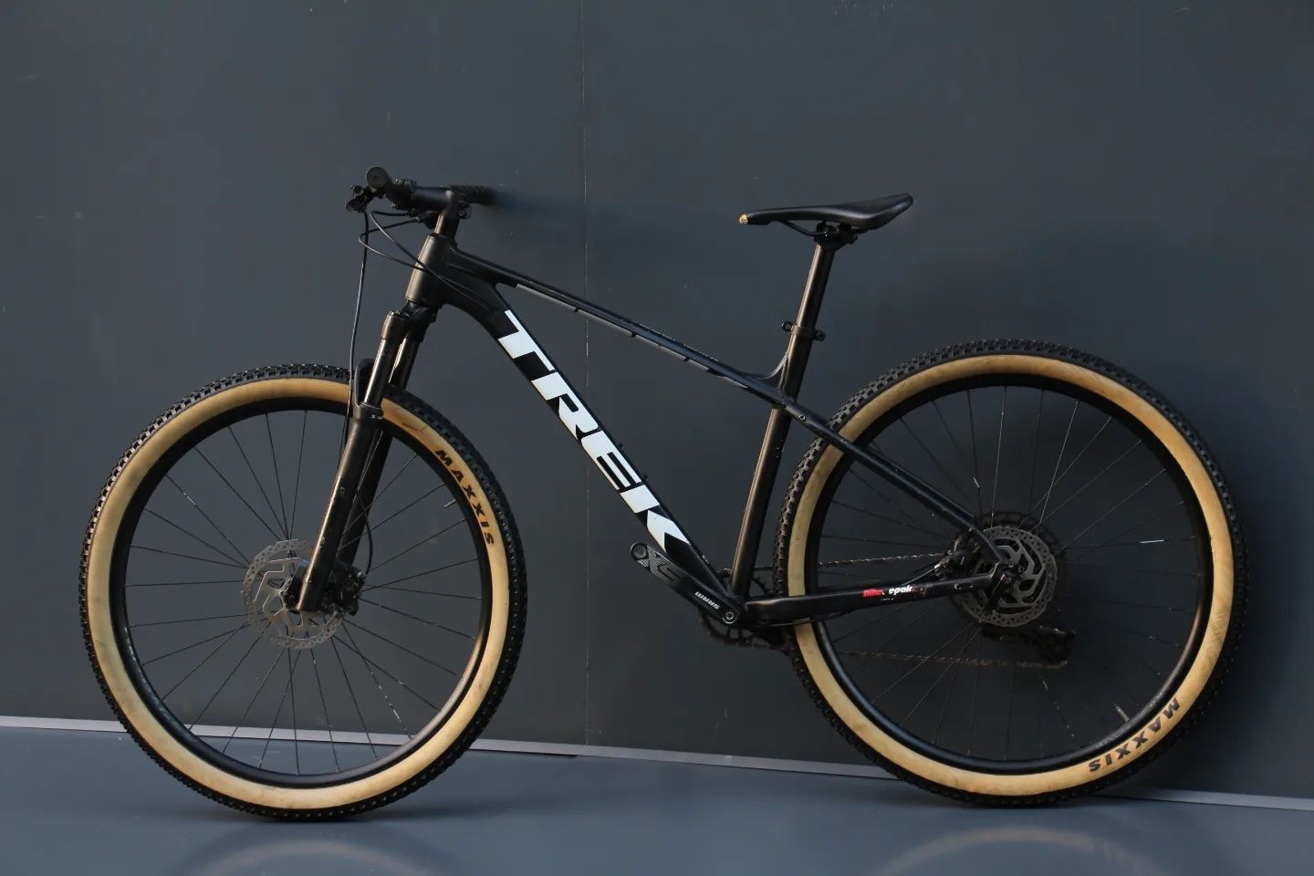 Велосипед гірський Trek X-Caliber 8 2020