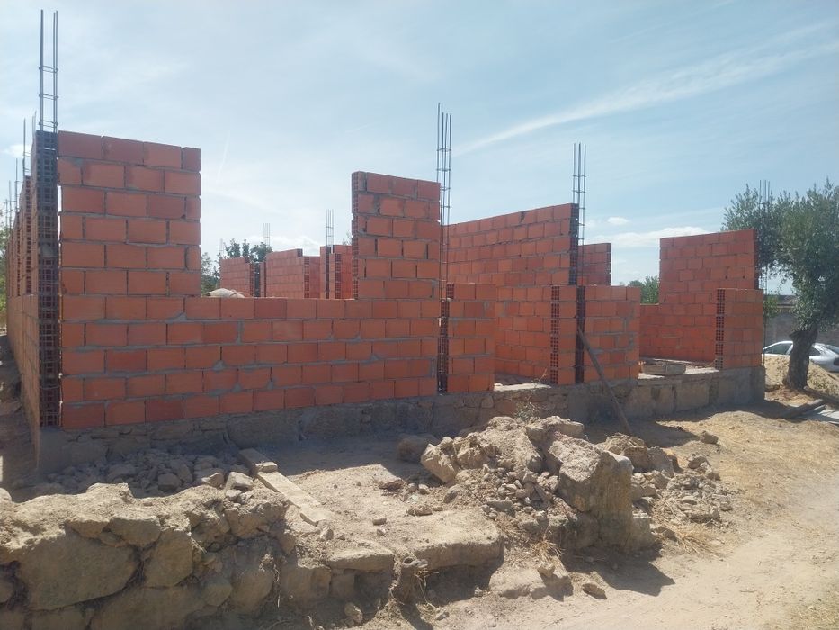 Pedreiro de Confiança – Reforma, Construção e Acabamento de Qualidade!